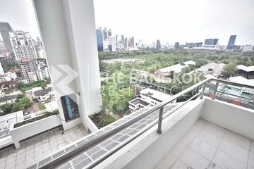 3 Bedroom Condo for sale in Crystal Garden, Khlong Toei, Bangkok near BTS Nana