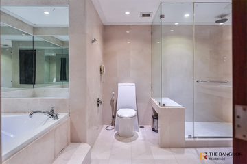 4 Bedroom Condo for rent in Somkid Gardens, Lumpini, Bangkok near BTS Chit Lom