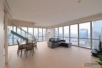 2 Bedroom Condo for rent in The Room Sukhumvit 21, Khlong Toei Nuea, Bangkok near MRT Sukhumvit