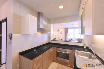 3 Bedroom Condo for rent in Piyathip Place, Khlong Tan Nuea, Bangkok near BTS Phrom Phong