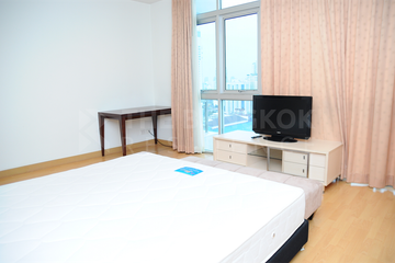2 Bedroom Condo for rent in Nusasiri Grand, Phra Khanong, Bangkok near BTS Ekkamai
