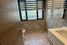 2 Bedroom Condo for sale in Artisan Ratchada, Huai Khwang, Bangkok near MRT Huai Khwang
