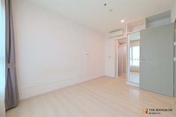 2 Bedroom Condo for sale in Life Ratchadapisek, Huai Khwang, Bangkok near MRT Huai Khwang