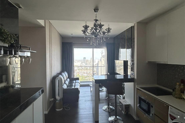 2 Bedroom Condo for sale in The Saint Residences, Chom Phon, Bangkok near MRT Phahon Yothin