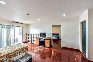 1 Bedroom Condo for rent in Baan Kasemsan 1, Lat Phrao, Bangkok