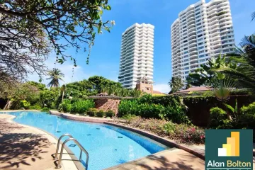 4 Bedroom Condo for rent in 