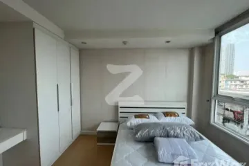 1 Bedroom Condo for sale in Zenith Place @ Sukhumvit, Phra Khanong Nuea, Bangkok near BTS Phra Khanong