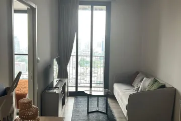 1 Bedroom Condo for rent in OKA HAUS Sukhumvit 36, Khlong Tan, Bangkok near BTS Thong Lo