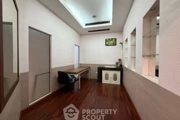 3 Bedroom Townhouse for sale in Nong Prue, Chonburi
