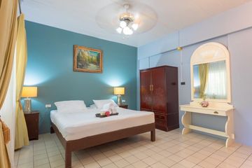 2 Bedroom Apartment for rent in Apartment in Surin Phuket, Choeng Thale, Phuket