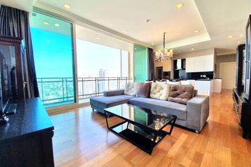 2 Bedroom Condo for rent in Royce Private Residences, Khlong Toei Nuea, Bangkok near BTS Asoke