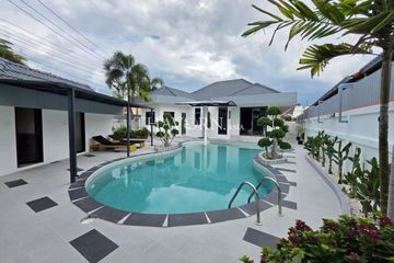 6 Bedroom House for sale in Eakmongkol Village 8, Nong Prue, Chonburi