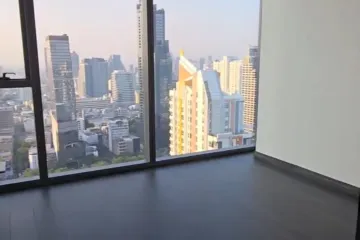 3 Bedroom Condo for sale in Tait Sathorn 12, Silom, Bangkok near BTS Saint Louis