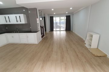 3 Bedroom Townhouse for rent in Phra Khanong, Bangkok near BTS Phra Khanong