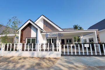3 Bedroom House for sale in Sabai Home 8, Pong, Chonburi