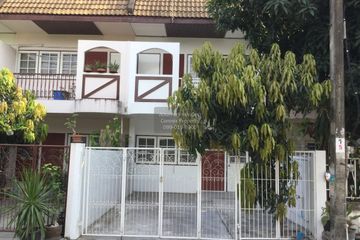 3 Bedroom Townhouse for sale in Khlong Chaokhun Sing, Bangkok near MRT Lat Phrao 83