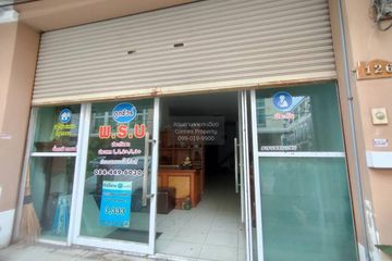 3 Bedroom Townhouse for sale in Lak Song, Bangkok
