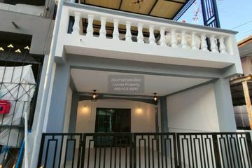 2 Bedroom Townhouse for sale in Min Buri, Bangkok near MRT Bang Chan