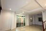 3 Bedroom Townhouse for rent in Bang Chak, Bangkok