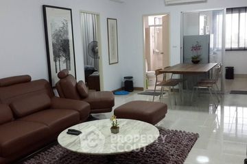 1 Bedroom Condo for rent in Supalai Park Ekkamai - Thonglor, Bang Kapi, Bangkok near BTS Thong Lo