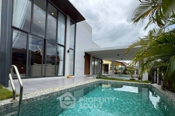 3 Bedroom Villa for rent in Na Kluea, Chonburi