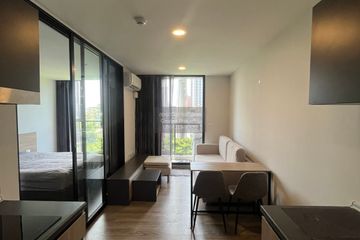 1 Bedroom Condo for rent in Bang Lamphu Lang, Bangkok near BTS Krung Thon Buri