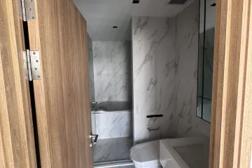 1 Bedroom Condo for rent in Chalermnit Art De Maison, Khlong Tan Nuea, Bangkok near BTS Thong Lo