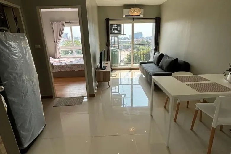 1 Bedroom Condo