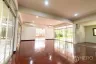 House for rent in Khlong Toei, Bangkok near MRT Queen Sirikit National Convention Centre