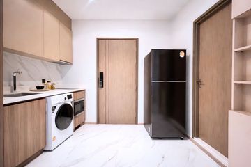 1 Bedroom Condo for rent in Rhythm Ekkamai Estate, Khlong Tan Nuea, Bangkok near BTS Ekkamai