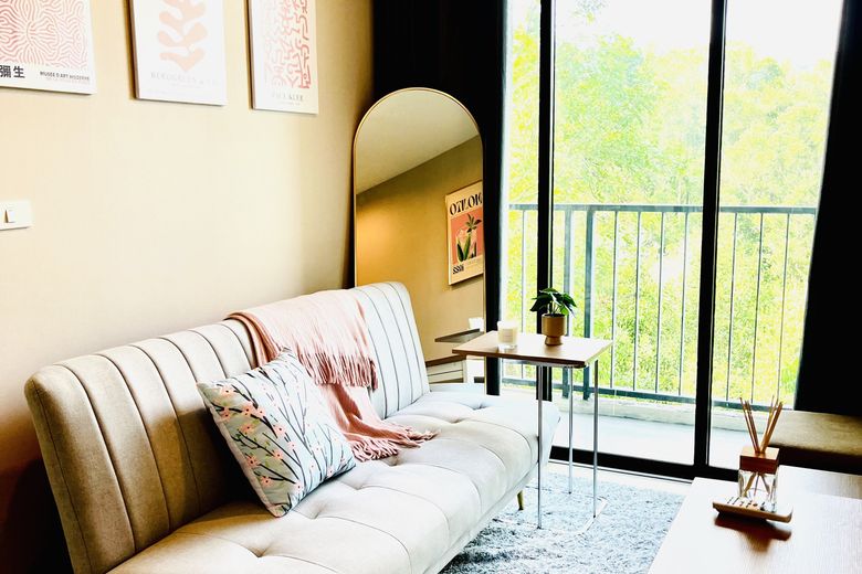 1 Bedroom Condo For Rent