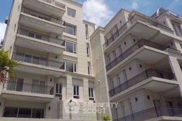 3 Bedroom Condo for rent in Viscaya Private Residences, Khlong Tan Nuea, Bangkok