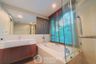 1 Bedroom Condo for rent in The Crest Sukhumvit 49, Khlong Tan Nuea, Bangkok near BTS Thong Lo