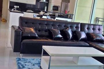 2 Bedroom Condo for rent in Royce Private Residences, Khlong Toei Nuea, Bangkok near BTS Asoke