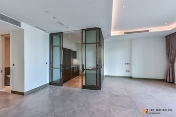 2 Bedroom Condo for sale in The Residences At Mandarin Oriental, Khlong Ton Sai, Bangkok near BTS Krung Thon Buri
