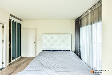 1 Bedroom Condo for sale in Noble Remix, Khlong Tan, Bangkok near BTS Thong Lo