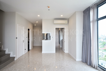 2 Bedroom Condo for sale in The Crest Sukhumvit 34, Khlong Tan, Bangkok near BTS Thong Lo