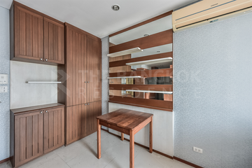 1 Bedroom Condo for sale in Villa Sathorn, Khlong Ton Sai, Bangkok near BTS Krung Thon Buri