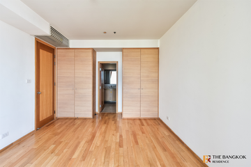 2 Bedroom Condo for sale in The Empire Place, Thung Wat Don, Bangkok near BTS Sueksa Witthaya