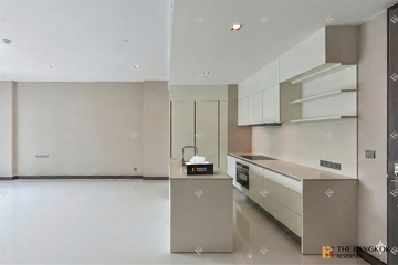 2 Bedroom Condo for sale in Q1 Sukhumvit, Khlong Toei, Bangkok near BTS Nana