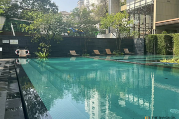 1 Bedroom Condo for sale in The Emporio Place, Khlong Tan, Bangkok near BTS Phrom Phong