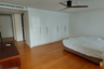 3 Bedroom Condo for sale in Somkid Gardens, Lumpini, Bangkok near BTS Chit Lom