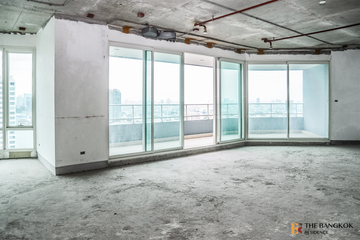 5 Bedroom Condo for sale in Watermark Chaophraya River, Bang Lamphu Lang, Bangkok