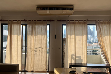 2 Bedroom Condo for sale in Saranjai Mansion, Khlong Toei, Bangkok near BTS Nana