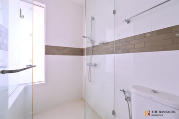 1 Bedroom Condo for sale in Ideo Verve Sukhumvit, Phra Khanong Nuea, Bangkok near BTS On Nut