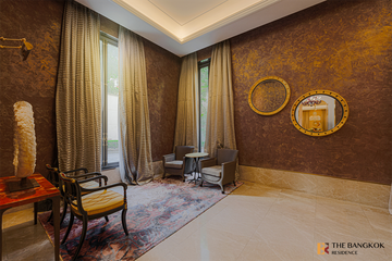 3 Bedroom Condo for sale in The Diplomat 39, Khlong Tan Nuea, Bangkok near BTS Phrom Phong