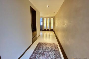 3 Bedroom Condo for sale in Kallista Mansion, Khlong Toei Nuea, Bangkok near BTS Nana