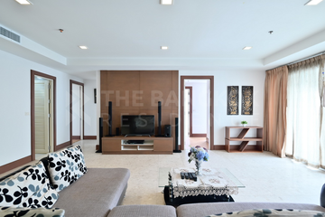 3 Bedroom Condo for sale in Nusasiri Grand, Phra Khanong, Bangkok near BTS Ekkamai