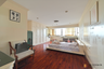 4 Bedroom Condo for sale in Oriental Towers, Khlong Tan Nuea, Bangkok near BTS Thong Lo