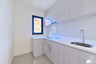 2 Bedroom Condo for sale in Life Asoke, Bang Kapi, Bangkok near MRT Phetchaburi